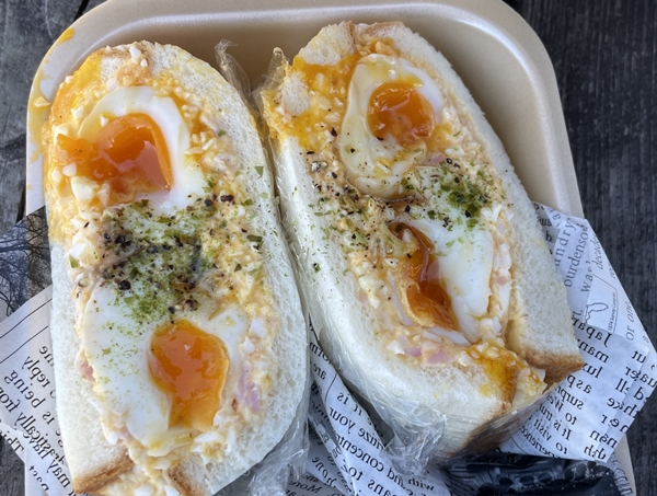 Wたまごサンド サブロクサンド