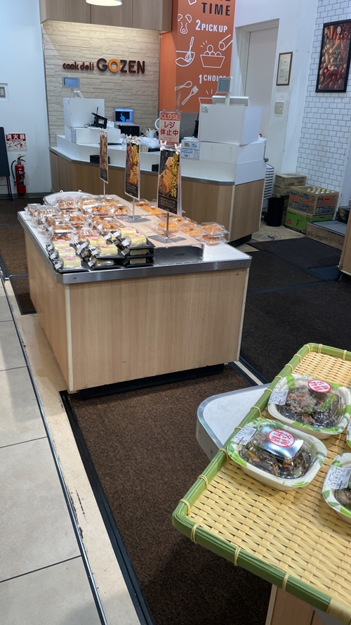 クックデリ御膳あべのキューズモール店の店内写真