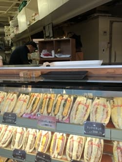大阪市にあるファミーユの玉子サンド